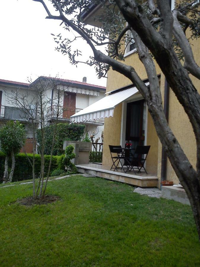 Casa Margherita Sirmione Exteriör bild